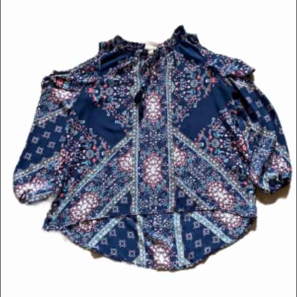 Knox Rose Boho Shirt with Cold Shoulder and Tassels - Picture 1 of 10